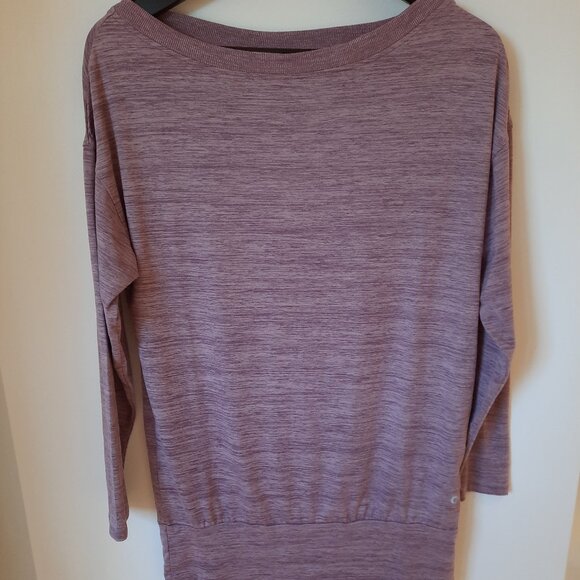 Hyba long sleeved athletic top, Size XS - Picture 1 of 5